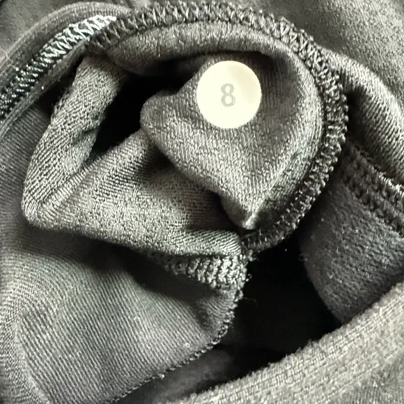 Lululemon Built in Bra Tank - Picture 5 of 5